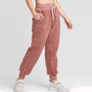 Women’s high rise Sherpa pants